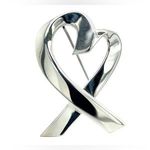 Tiffany & Co. Sterling Silver Paloma Picasso Loving Heart Brooch Signed